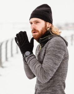medium-shot-man-outdoors-winter
